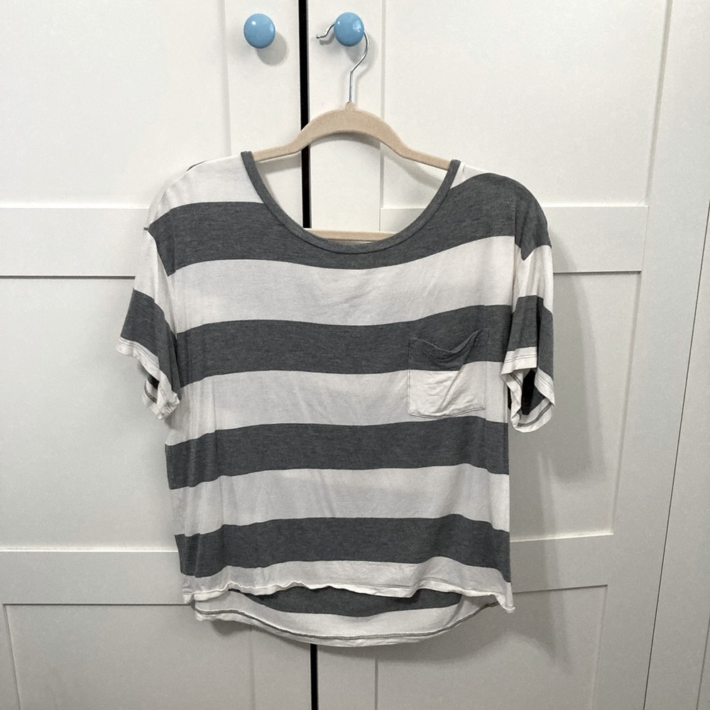 American Eagle Size Medium Top